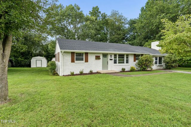 1302 Oxford Place, Johnson City, TN 37601