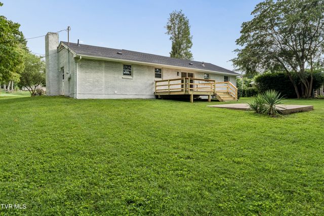 1302 Oxford Place, Johnson City, TN 37601