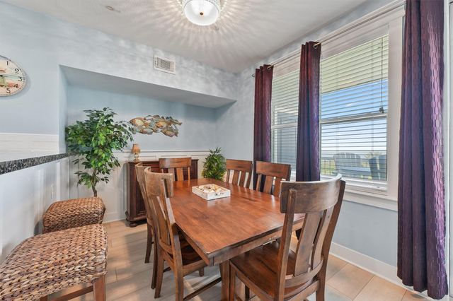 27030 Estuary Drive 202, Galveston, TX 77554