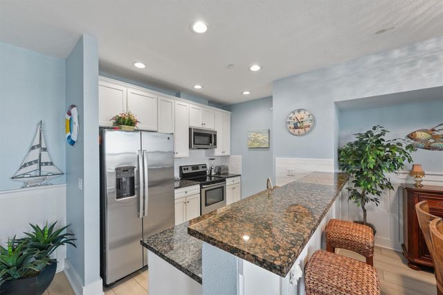 27030 Estuary Drive 202, Galveston, TX 77554