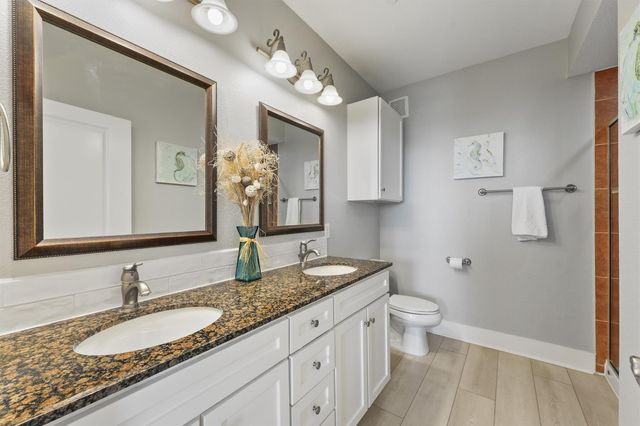 27030 Estuary Drive 202, Galveston, TX 77554