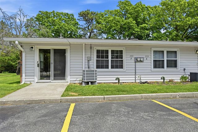 133 Eastbourne Court F, Ridge, NY 11961
