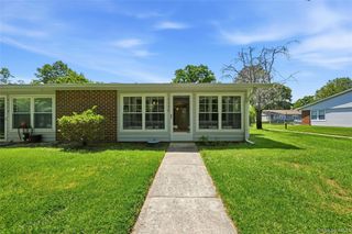 133 Eastbourne Court F, Ridge, NY 11961