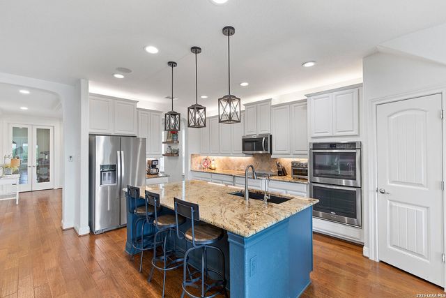 8039 Cibolo Vly, Fair Oaks Ranch, TX 78015