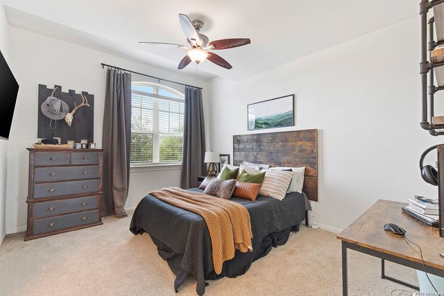 8039 Cibolo Vly, Fair Oaks Ranch, TX 78015