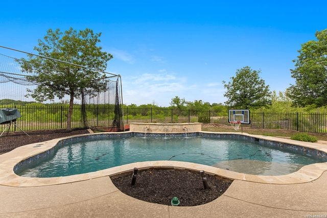 8039 Cibolo Vly, Fair Oaks Ranch, TX 78015