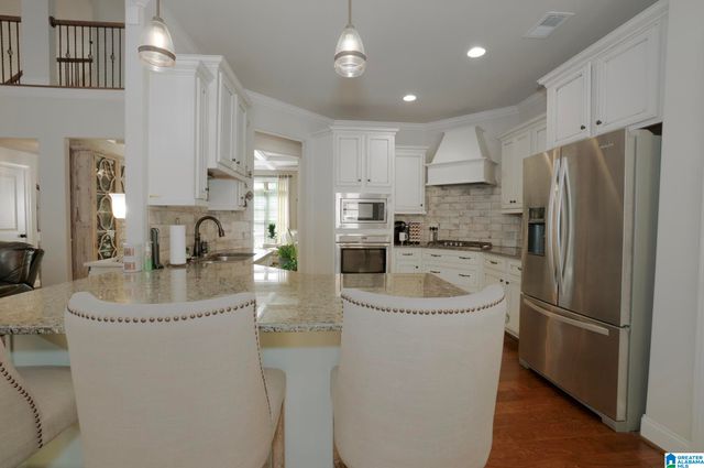 224 GREY OAKS COURT, Pelham, AL 35124