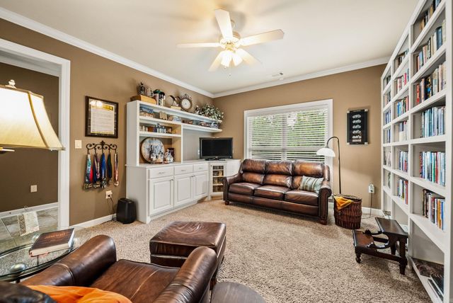 14015 Fern Valley Lane, Little Rock, AR 72211