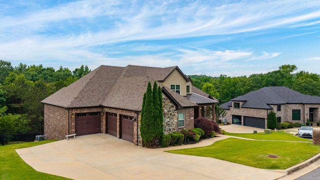 14015 Fern Valley Lane, Little Rock, AR 72211