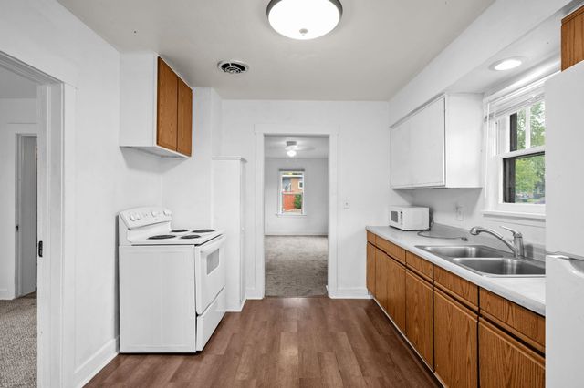 2337 W KIERNAN Ave, Spokane, WA 99205
