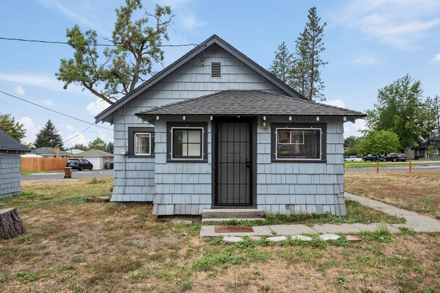2337 W KIERNAN Ave, Spokane, WA 99205