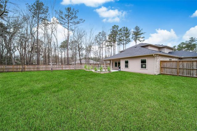 2818 Roman Forest Boulevard, New Caney, TX 77357