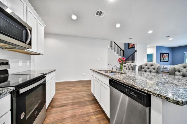 2818 Roman Forest Boulevard, New Caney, TX 77357