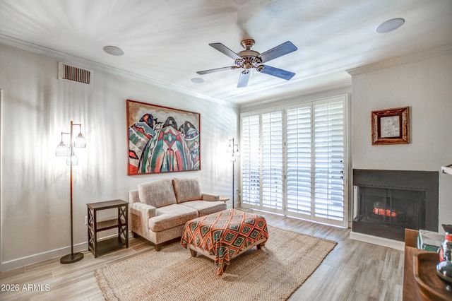 7009 E Acoma Drive 1035, Scottsdale, AZ 85254
