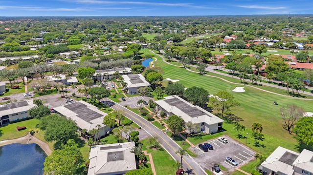 19 Stratford Drive F, Boynton Beach, FL 33436