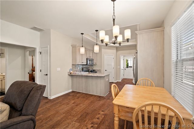 3207 Blackiston Blvd Boulevard, New Albany, IN 47150