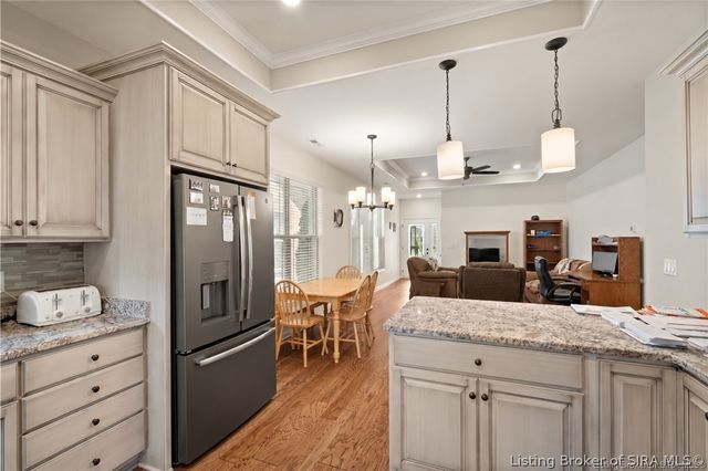 3207 Blackiston Blvd Boulevard, New Albany, IN 47150