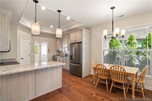 3207 Blackiston Blvd Boulevard, New Albany, IN 47150