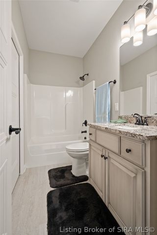 3207 Blackiston Blvd Boulevard, New Albany, IN 47150
