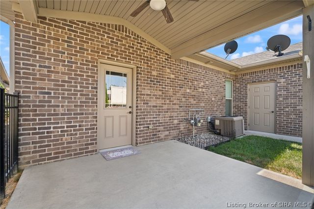 3207 Blackiston Blvd Boulevard, New Albany, IN 47150