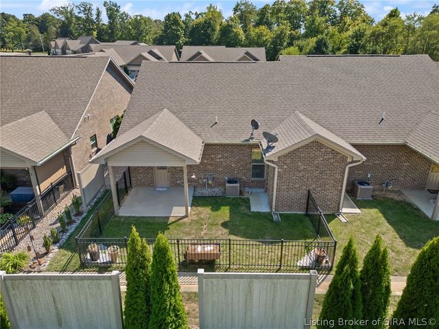 3207 Blackiston Blvd Boulevard, New Albany, IN 47150