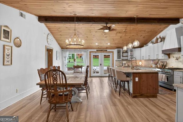34 Bodie Road, Talking Rock, GA 30175