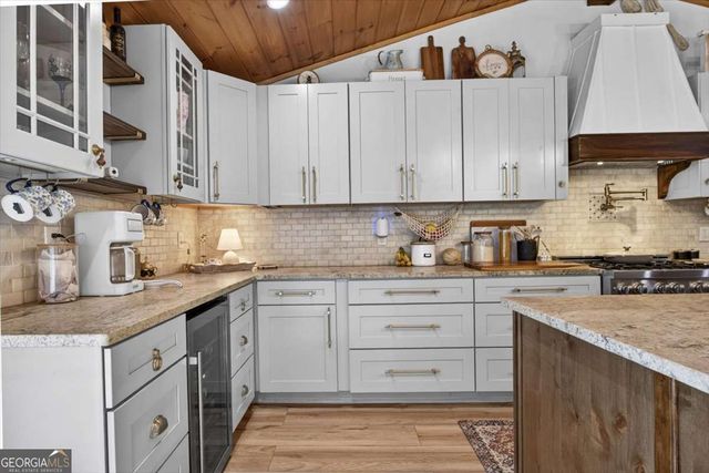 34 Bodie Road, Talking Rock, GA 30175