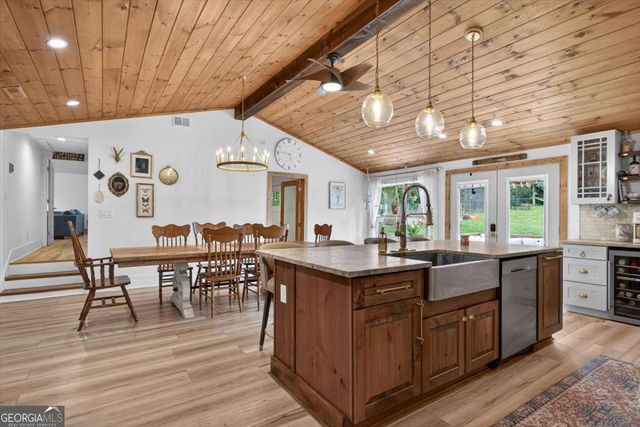 34 Bodie Road, Talking Rock, GA 30175