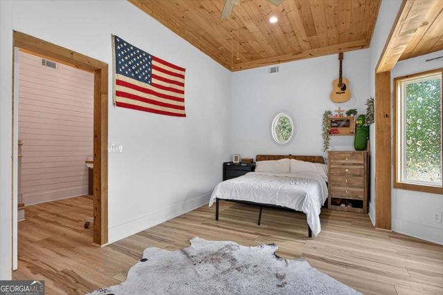 34 Bodie Road, Talking Rock, GA 30175