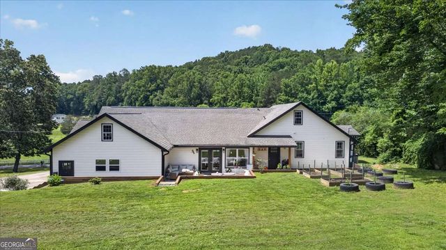 34 Bodie Road, Talking Rock, GA 30175