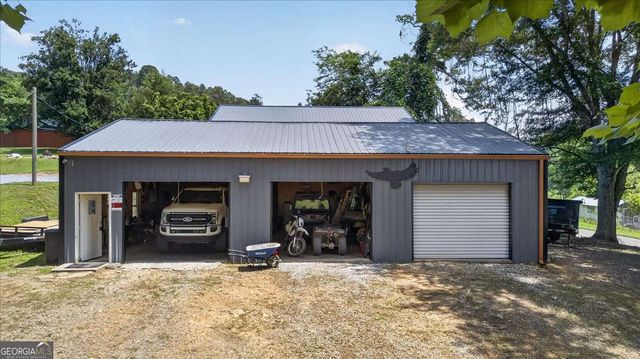 34 Bodie Road, Talking Rock, GA 30175