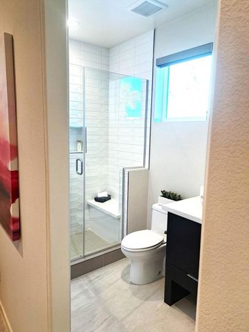 730 Obsidian Loop E, Palm Springs, CA 92264
