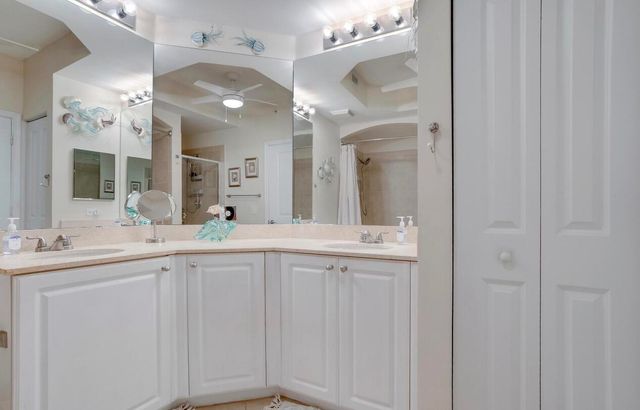 1690 Renaissance Commons Boulevard 1404, Boynton Beach, FL 33426