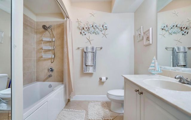1690 Renaissance Commons Boulevard 1404, Boynton Beach, FL 33426
