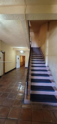 934 Michigan Ave 302, Miami Beach, FL 33139