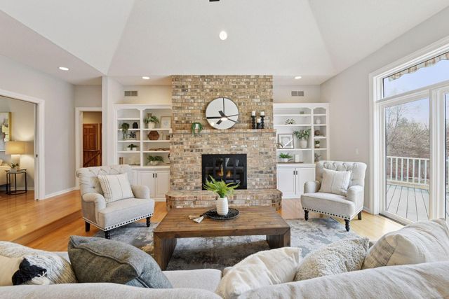 7604 Delaney Boulevard, Edina, MN 55439