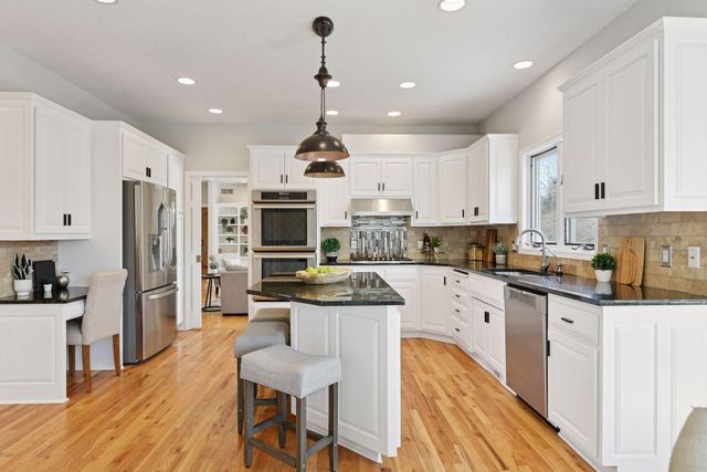 7604 Delaney Boulevard, Edina, MN 55439