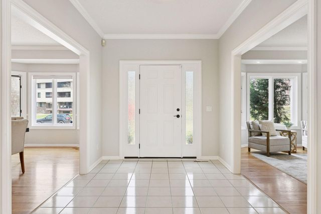 7604 Delaney Boulevard, Edina, MN 55439