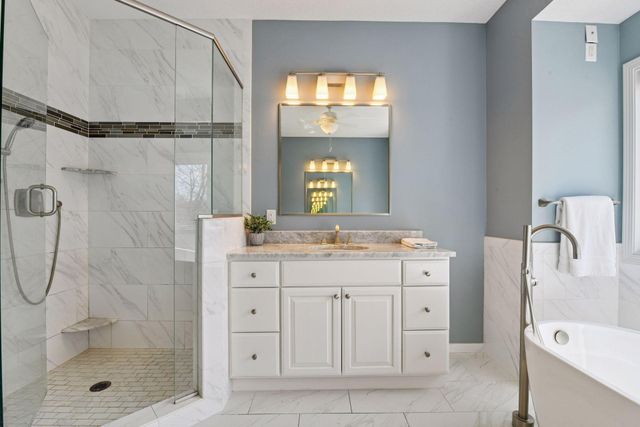 7604 Delaney Boulevard, Edina, MN 55439