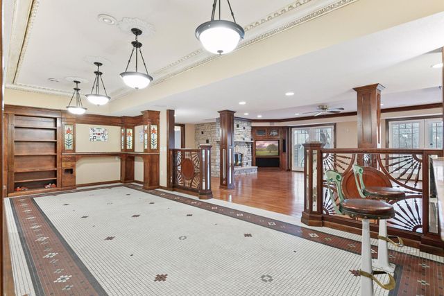 7604 Delaney Boulevard, Edina, MN 55439