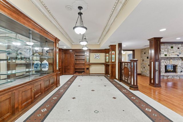 7604 Delaney Boulevard, Edina, MN 55439