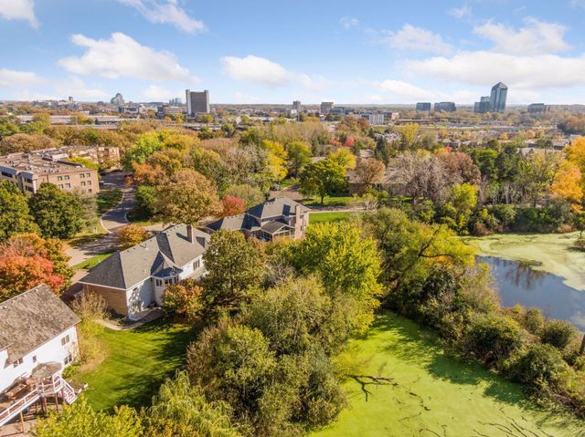 7604 Delaney Boulevard, Edina, MN 55439