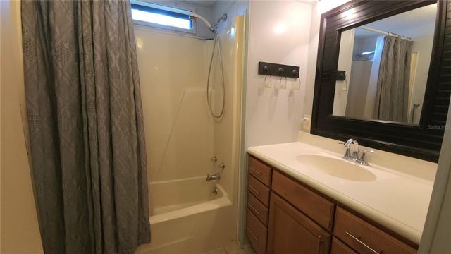 3300 26TH AVENUE E 102, Bradenton, FL 34208