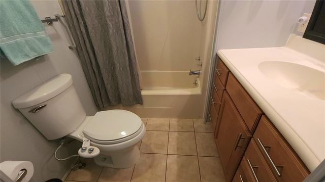 3300 26TH AVENUE E 102, Bradenton, FL 34208