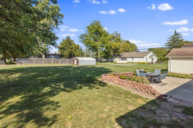 810 E Grace Street, Rensselaer, IN 47978