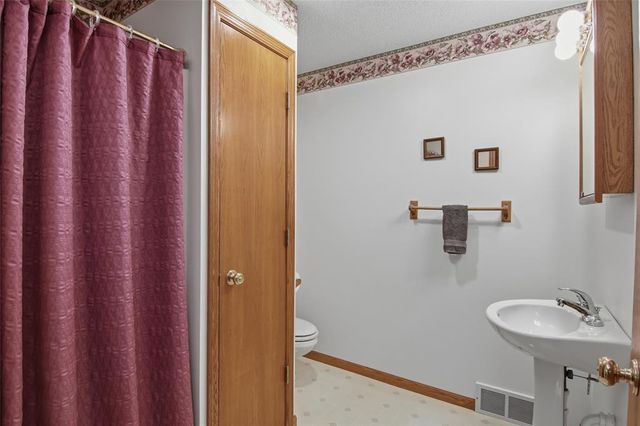 18477 68th Avenue, Chippewa Falls, WI 54729