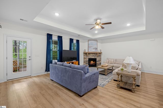 209 Eagles View Drive, Seneca, SC 29678