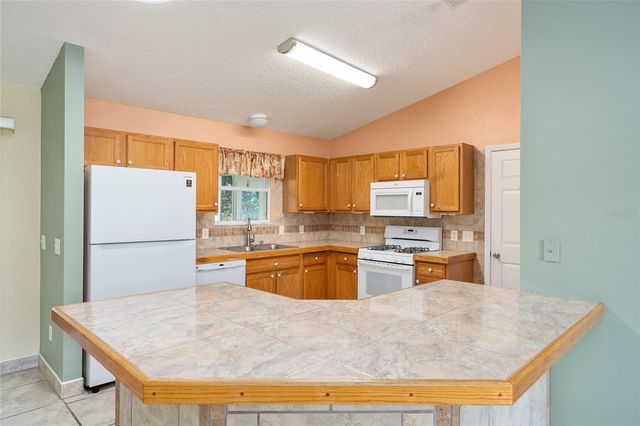 17870 SE 92ND AMORY AVENUE, The Villages, FL 32162