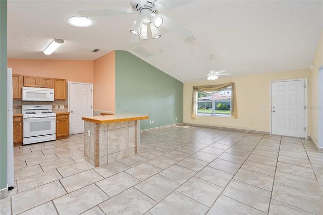 17870 SE 92ND AMORY AVENUE, The Villages, FL 32162
