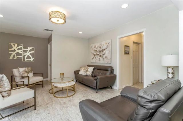 1306 N Keystone, Burbank, CA 91506
